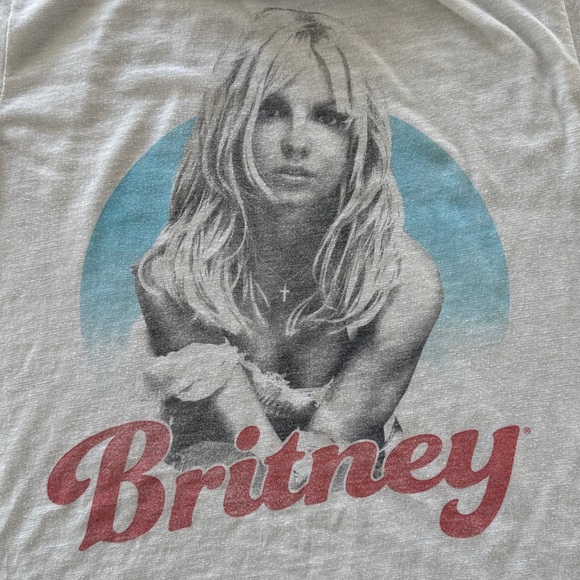 Target Britney Spears White Graphic Tee Men’s Size Small - Picture 5 of 6